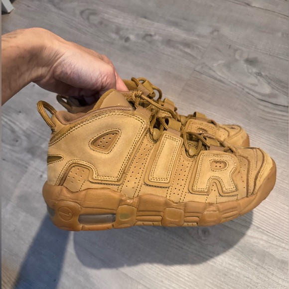 Nike Air More Uptempo (Flax)